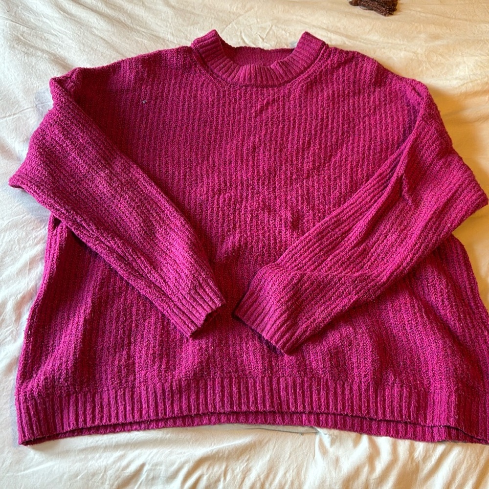 American Eagle Sweater
